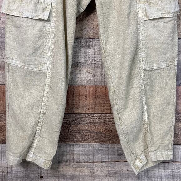 Daily Practice by Anthropologie Evergreen Cargo Cropped Pants Gold Tan Size XS - Picture 3 of 10